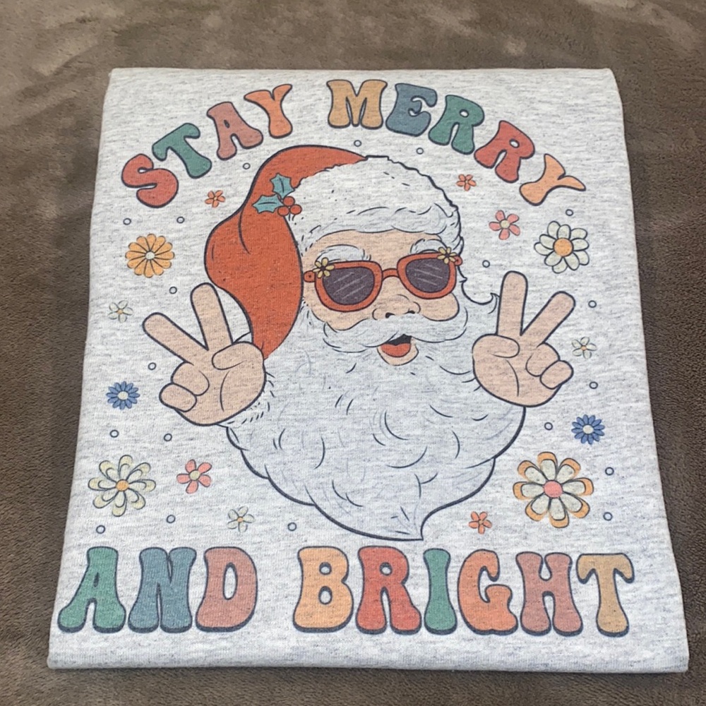 Stay Merry & Bright Santa Peace T-Shirt Adult Small Christmas Shirt Fun Holiday